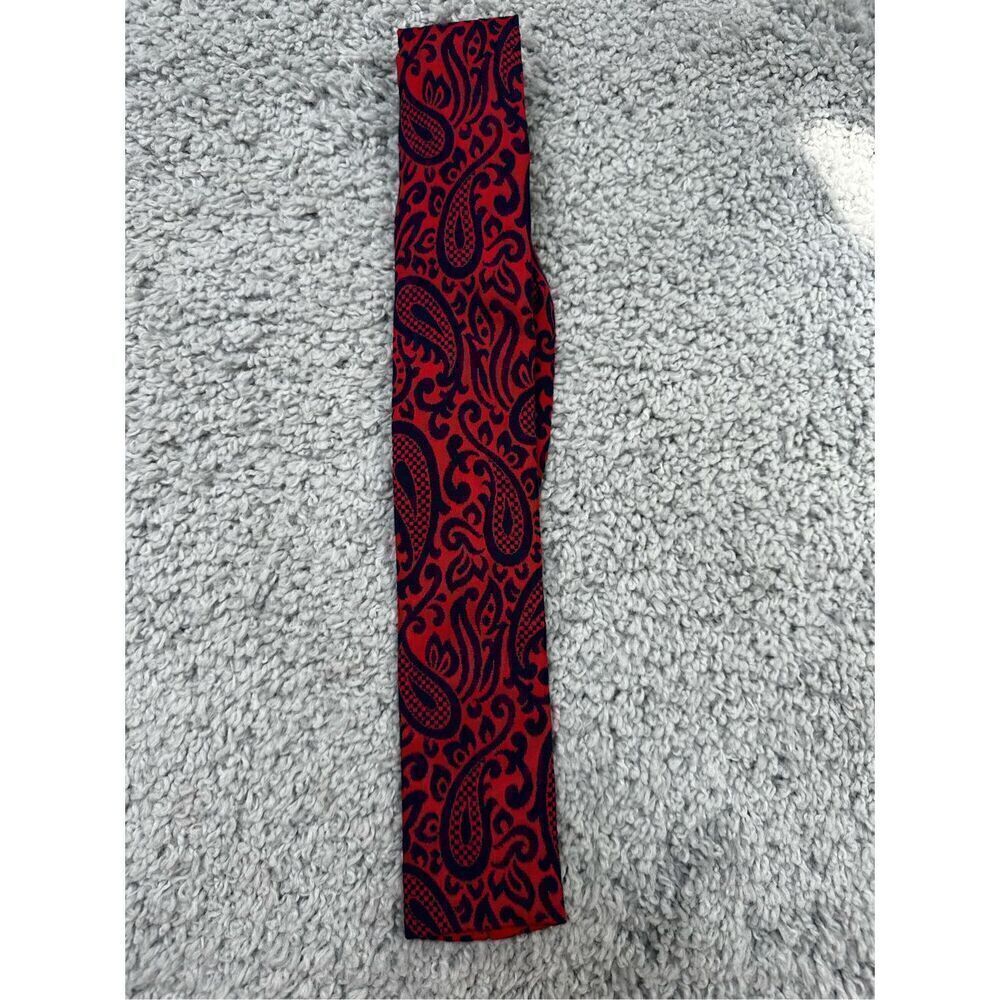 Rooster Vintage Paisley Square Tie